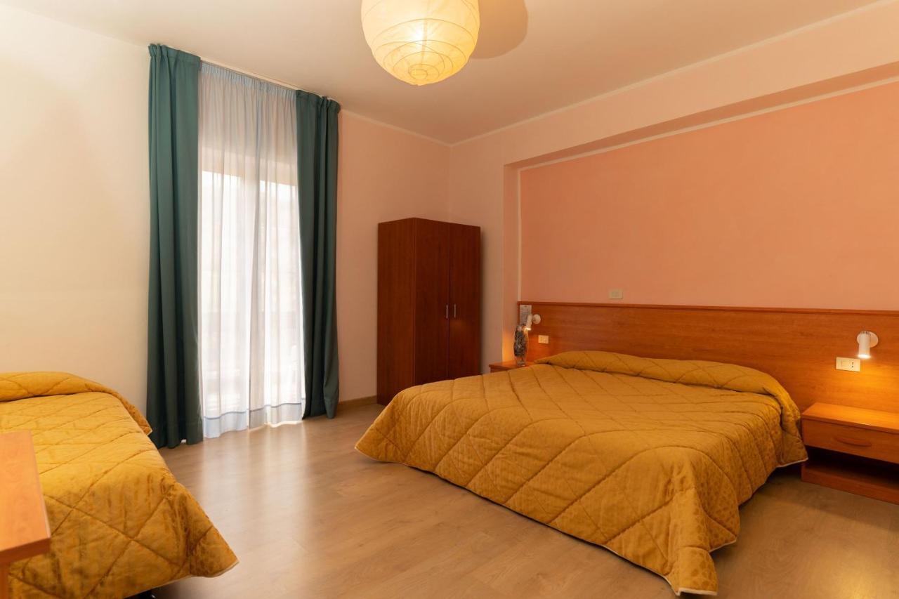 Hotel Gambrinus Abbadia San Salvator Exteriér fotografie