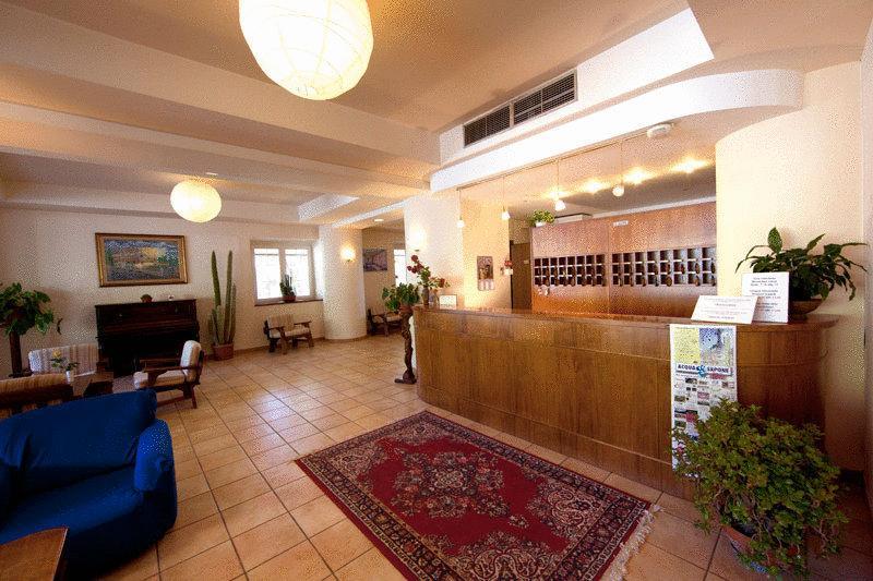 Hotel Gambrinus Abbadia San Salvator Exteriér fotografie