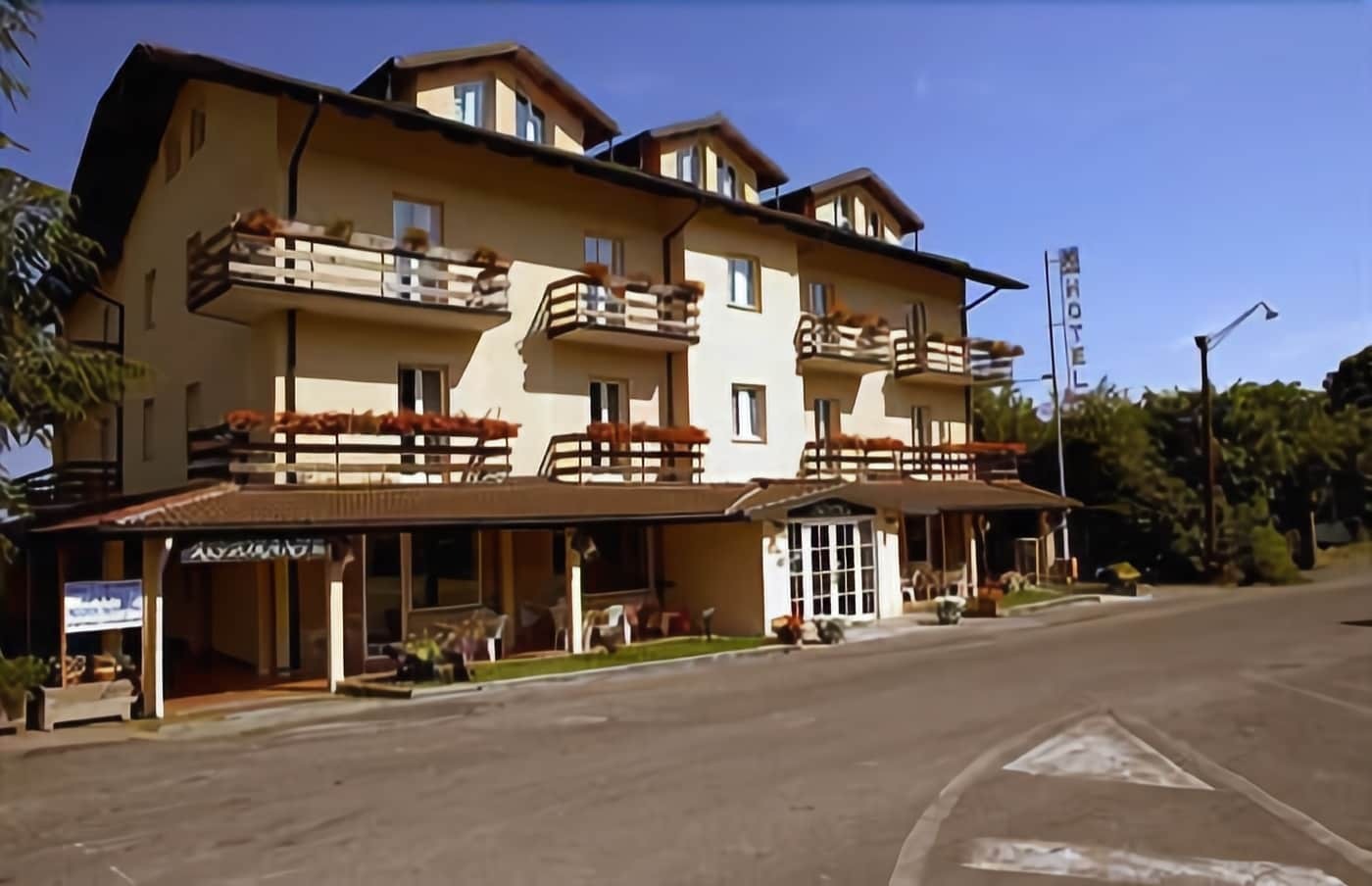 Hotel Gambrinus Abbadia San Salvator Exteriér fotografie